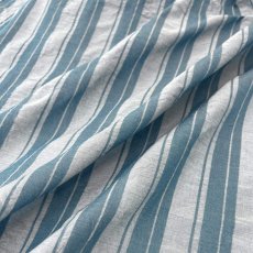 画像2: NO.172　先染めボーダーストライプ　twill 　ブルー (2)